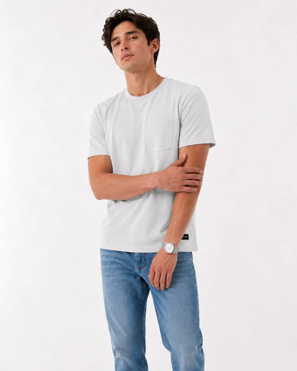 Relaxed pocket Hollister badge T-Shirt