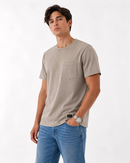 Relaxed pocket Hollister badge T-Shirt
