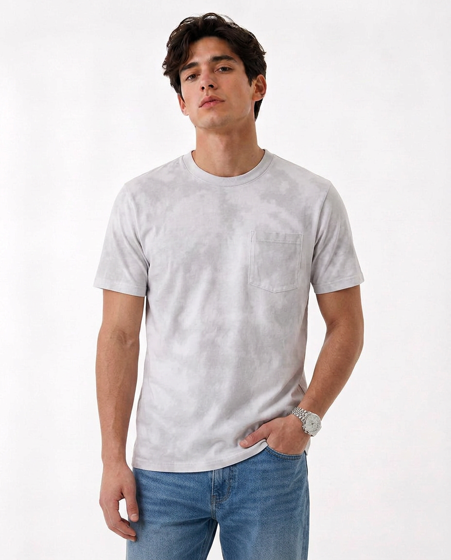 Relaxed pocket Hollister badge T-Shirt